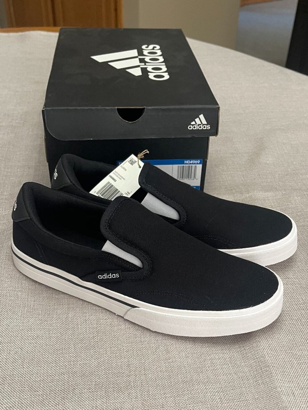 Adidas Kurin Shoes - Women's Size 8.5, Black/White